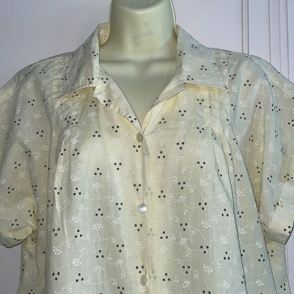 Vtg Y2K Blair light yellow cotton/polyester cap sleeve shirt with gray dots - Picture 2 of 8